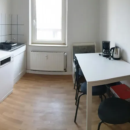 Nina 4 - Monteurwohnung Appartement Weißenfels